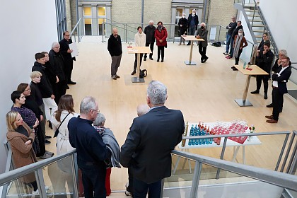 Die öffentliche Preisverleihung fand im Rahmen der Ausstellungseröffnung der 12 Entwürfe statt