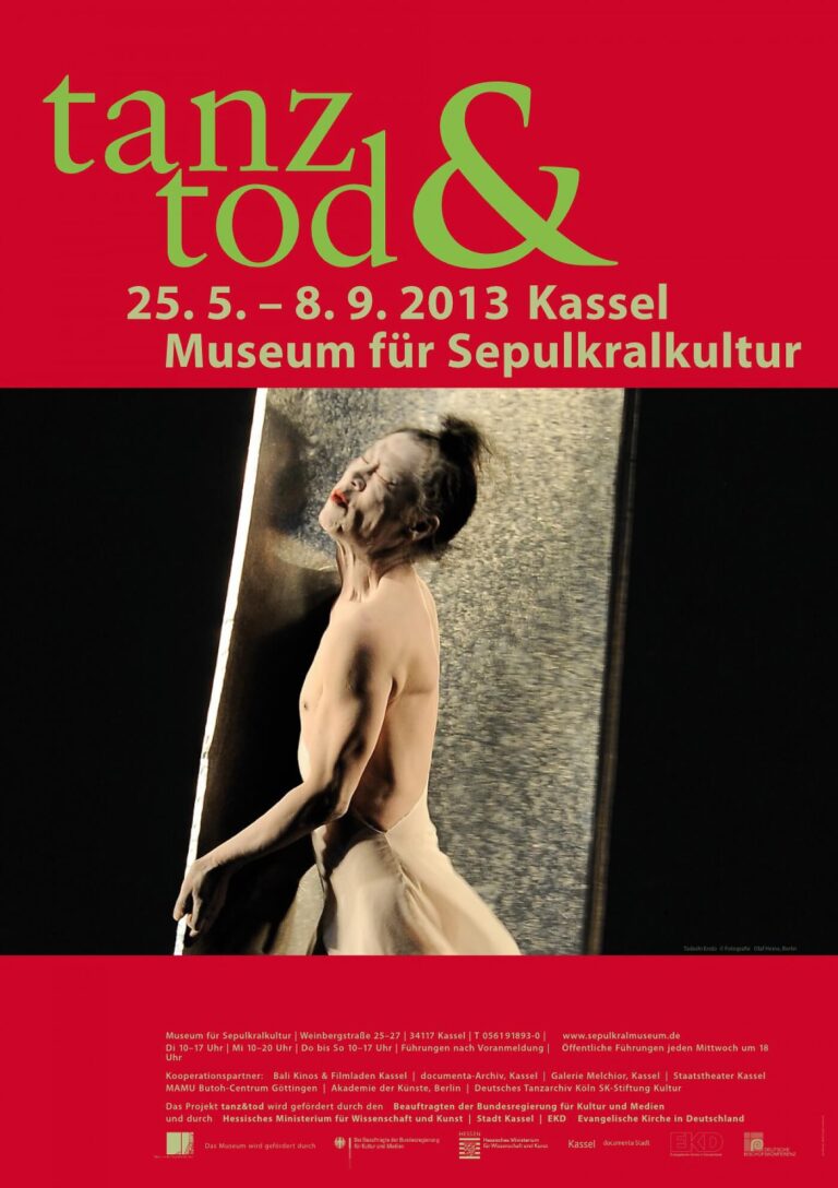 ausstellung-tanz-und-tod-slidepic 3